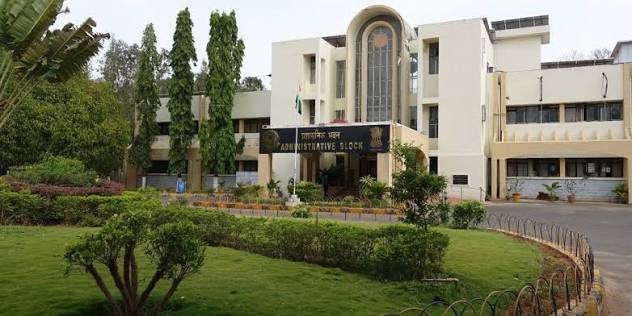 University of Hyderabad - [UoH], Hyderabad
