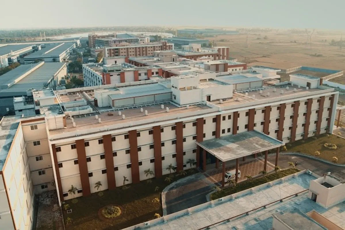 Adhiparasakthi Dental College And Hospital Melmaruvathur, Kanchipuram campus - Image 6