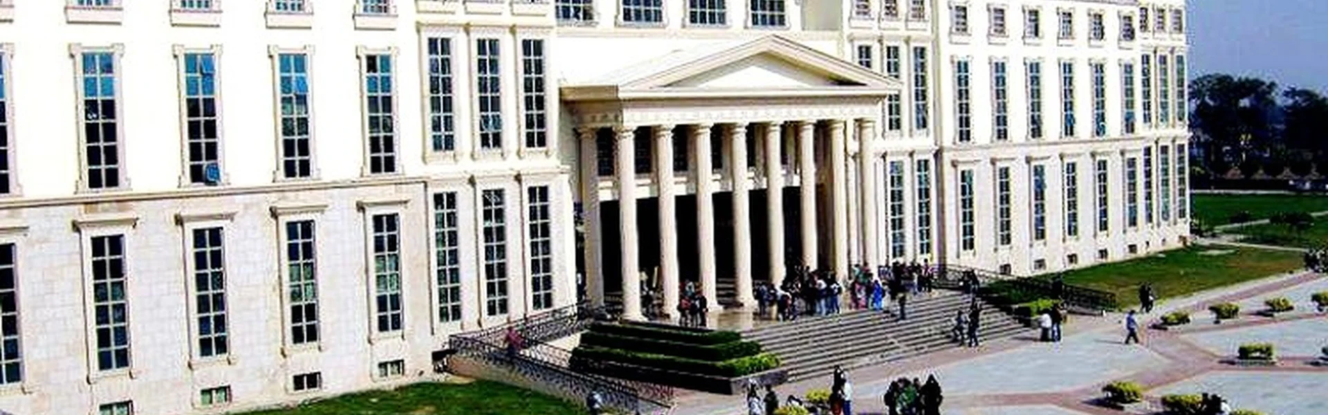Amity University, Lucknow