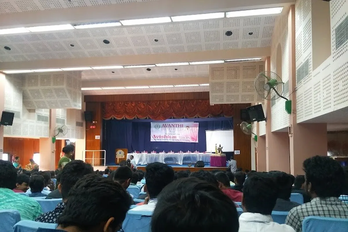 Avanthi Degree and P.G. College, Hyderabad campus - Image 4