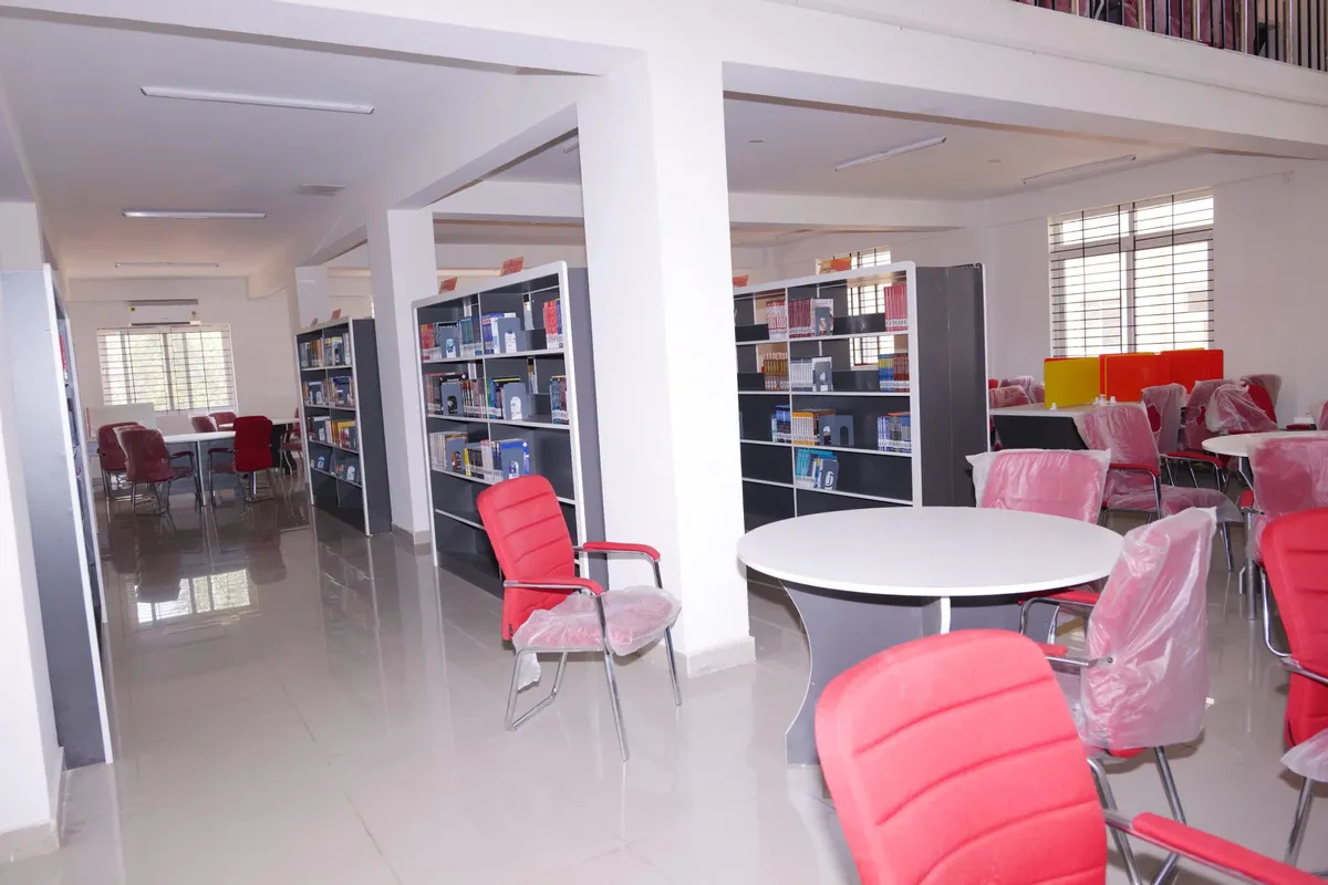 City Hospital & Institute of Medical Sciences, Barabanki campus - Image 3