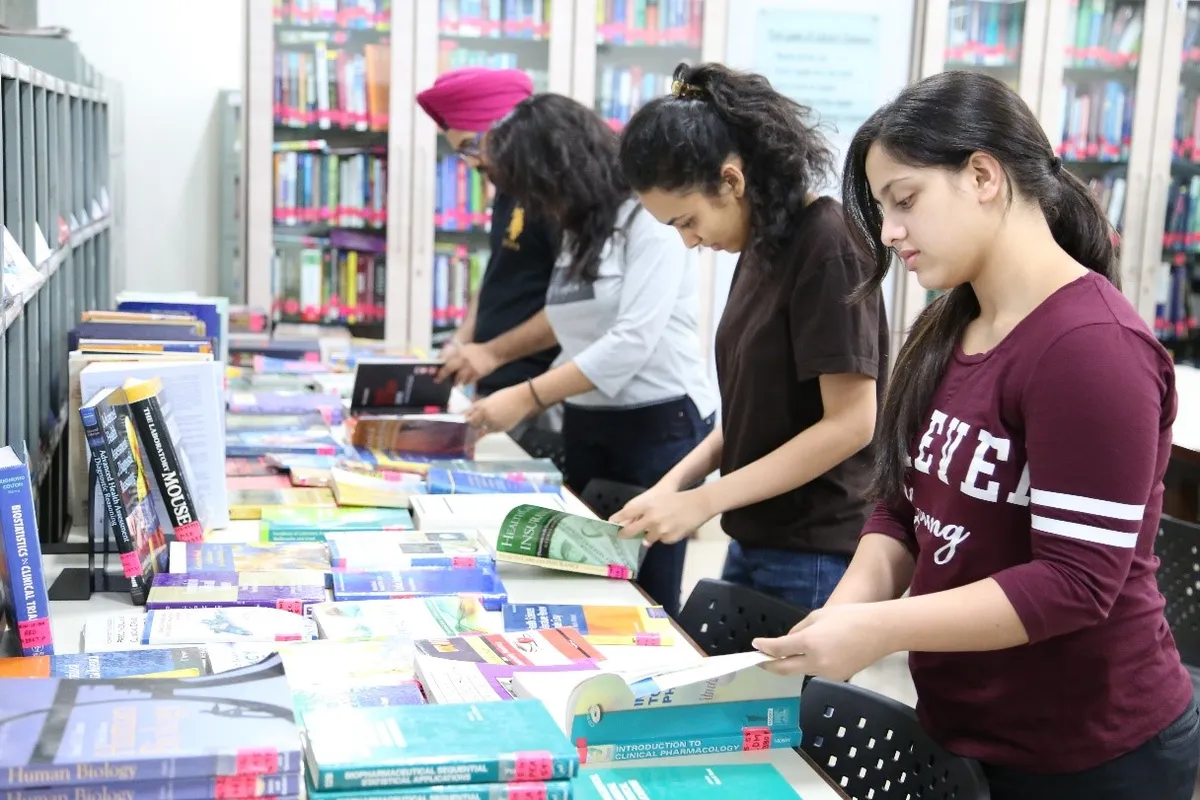 City School of Pharmacy, Barabanki campus - Image 3