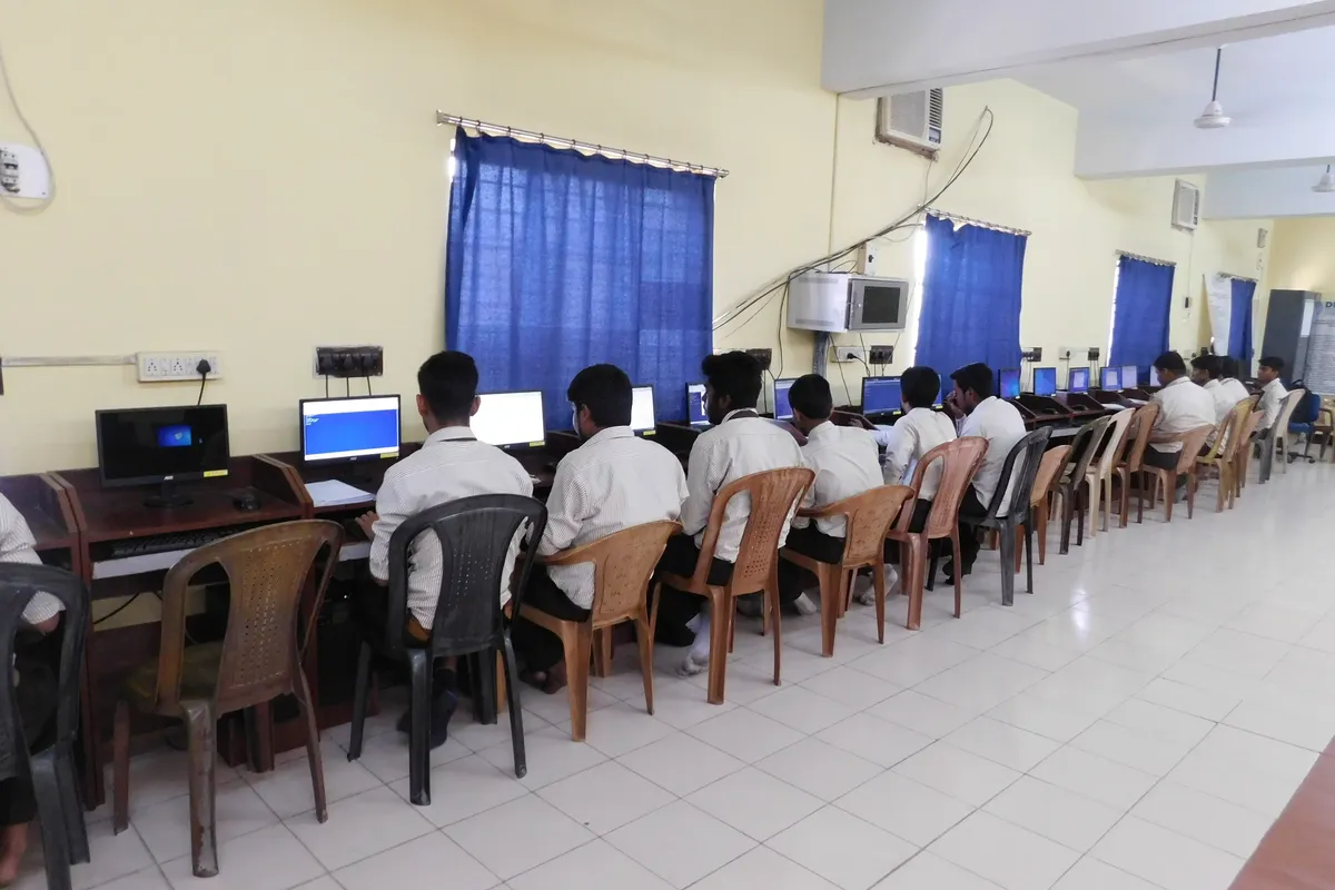 Dream Institute of Technology, Kolkata campus - Image 5