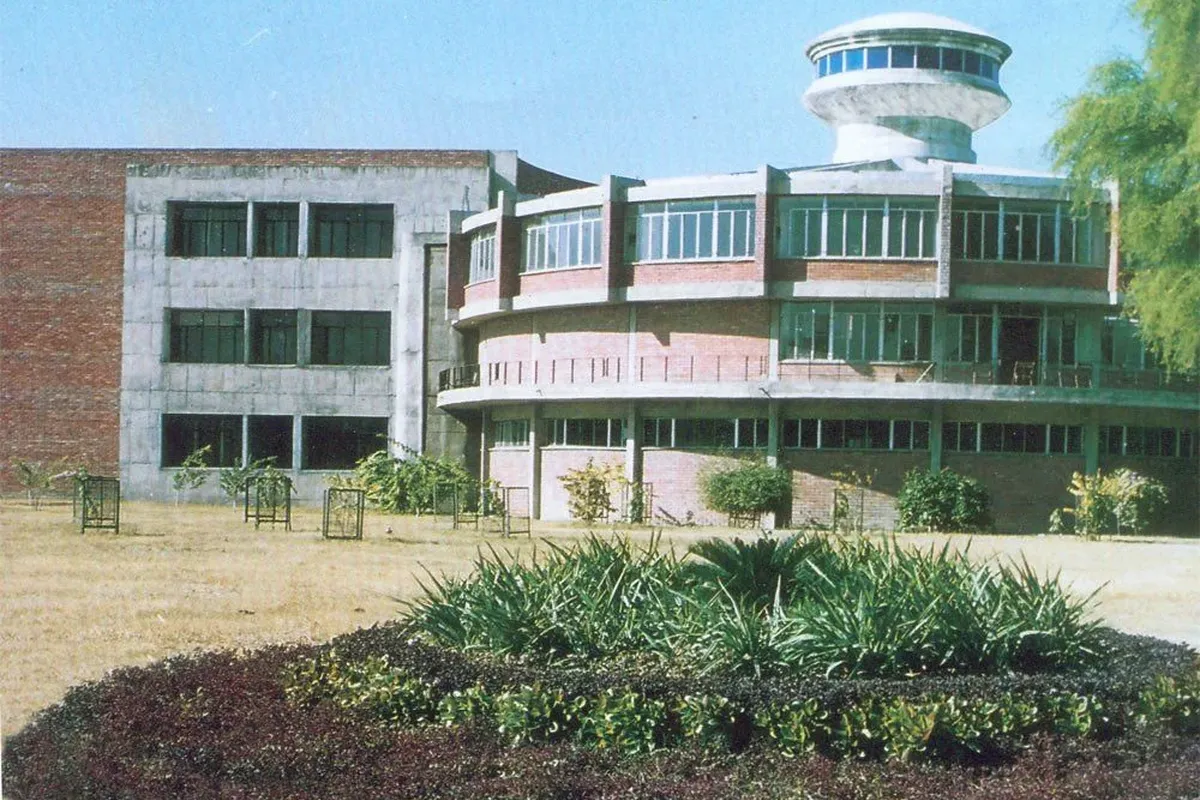 Guru Nanak College, Chennai campus - Image 3