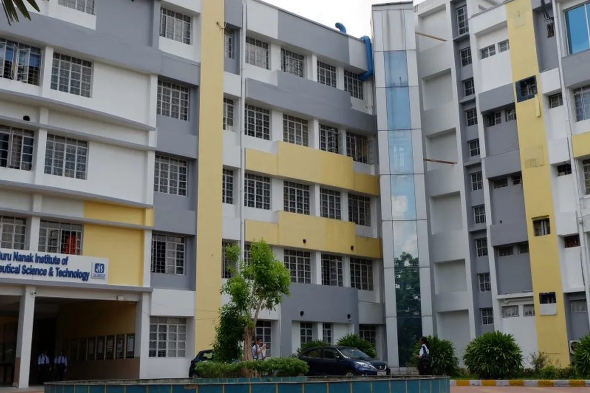 Guru Nanak Institute of Pharmaceutical Science and Technology - [GNIPST], Kolkata campus - Image 6
