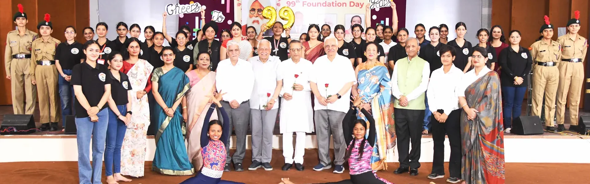 Hans Raj Mahila Maha Vidyalaya - [HRMMV], Jalandhar
