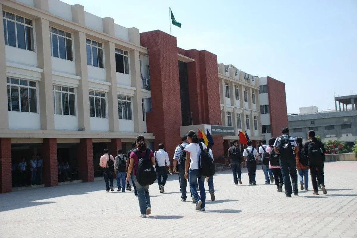 IIEBM Indus Business School - [IIEBM IBS], Pune campus - Image 5