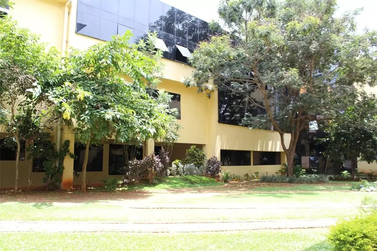 Jagdish Sheth School of Management campus - Image 6