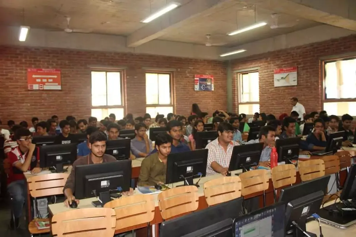 JECRC University, School of Engineering, Jaipur campus - Image 4