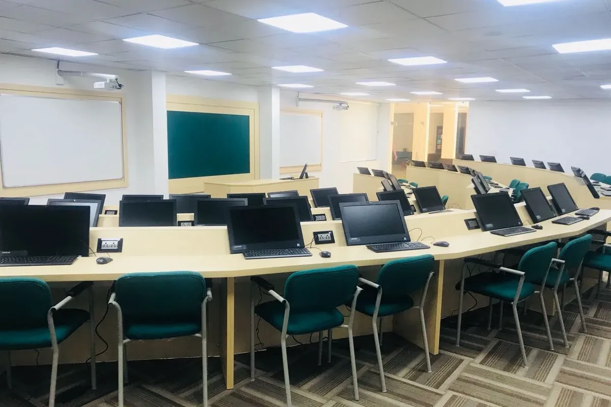 Lloyd Business School, Greater Noida campus - Image 3