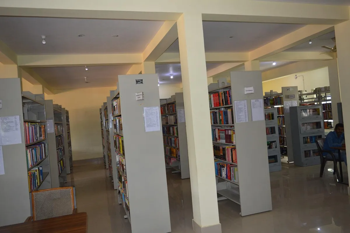 Madha Engineering College, Chennai campus - Image 1