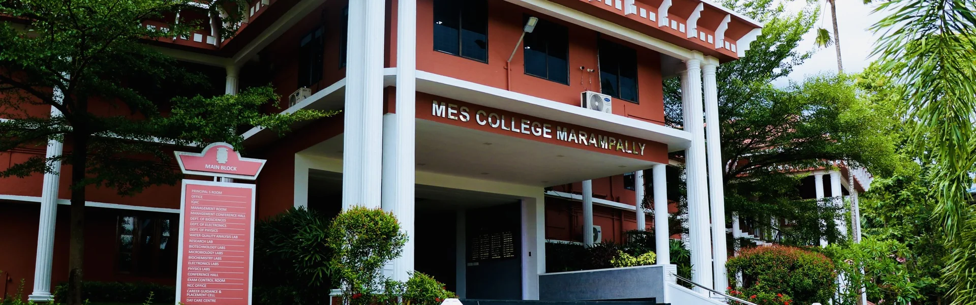 MES College Marampally, Aluva