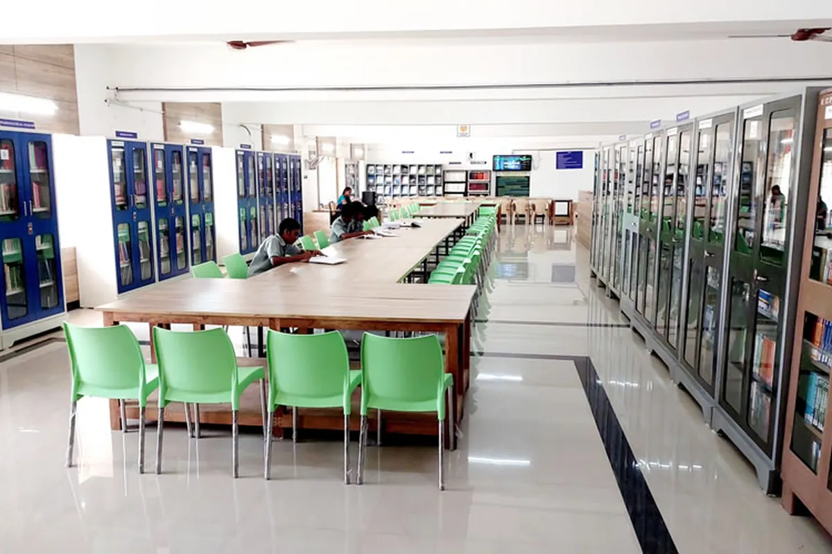 Nandha College of Pharmacy - [NCP], Erode campus - Image 3