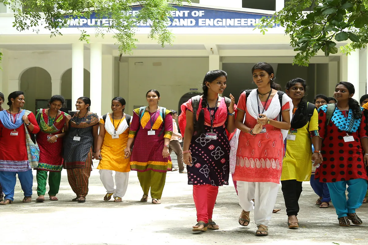 Panimalar Engineering College, Chennai campus - Image 1