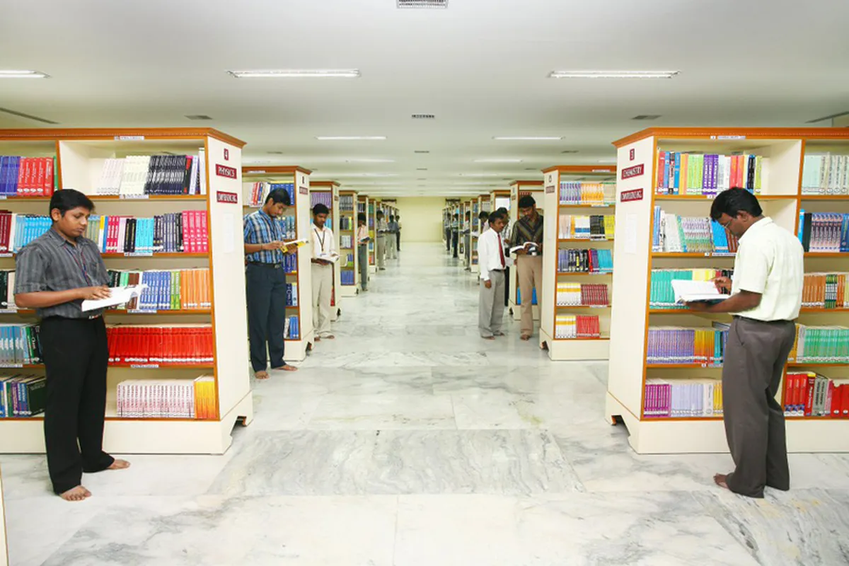 Panimalar Engineering College, Chennai campus - Image 6