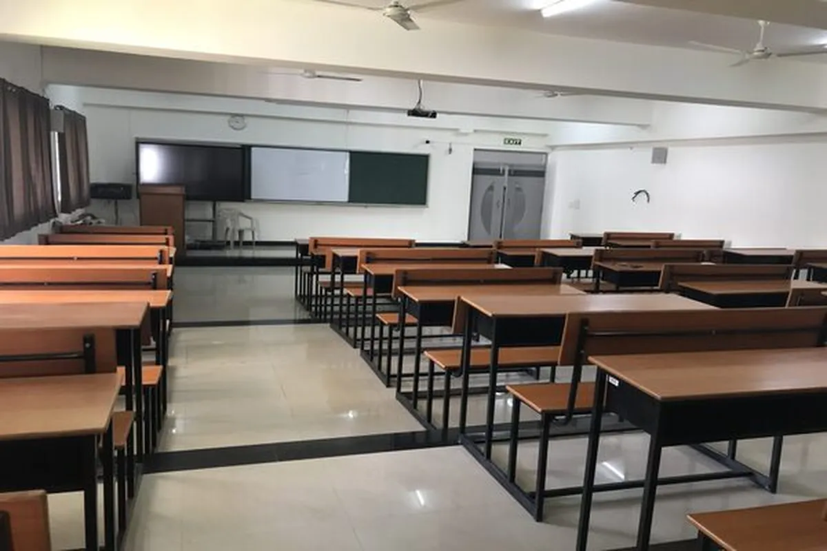 Rajas Dental College and Hospital, kavalkinaru, Tirunelveli campus - Image 6