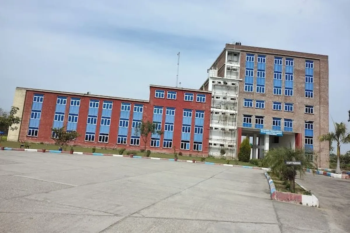 Sant Baba Bhag Singh University - [SBBU], Jalandhar campus - Image 4