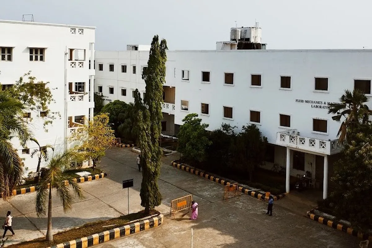 Sri Muthukumaran Institute of Technology - [SMIT], Chennai campus - Image 6