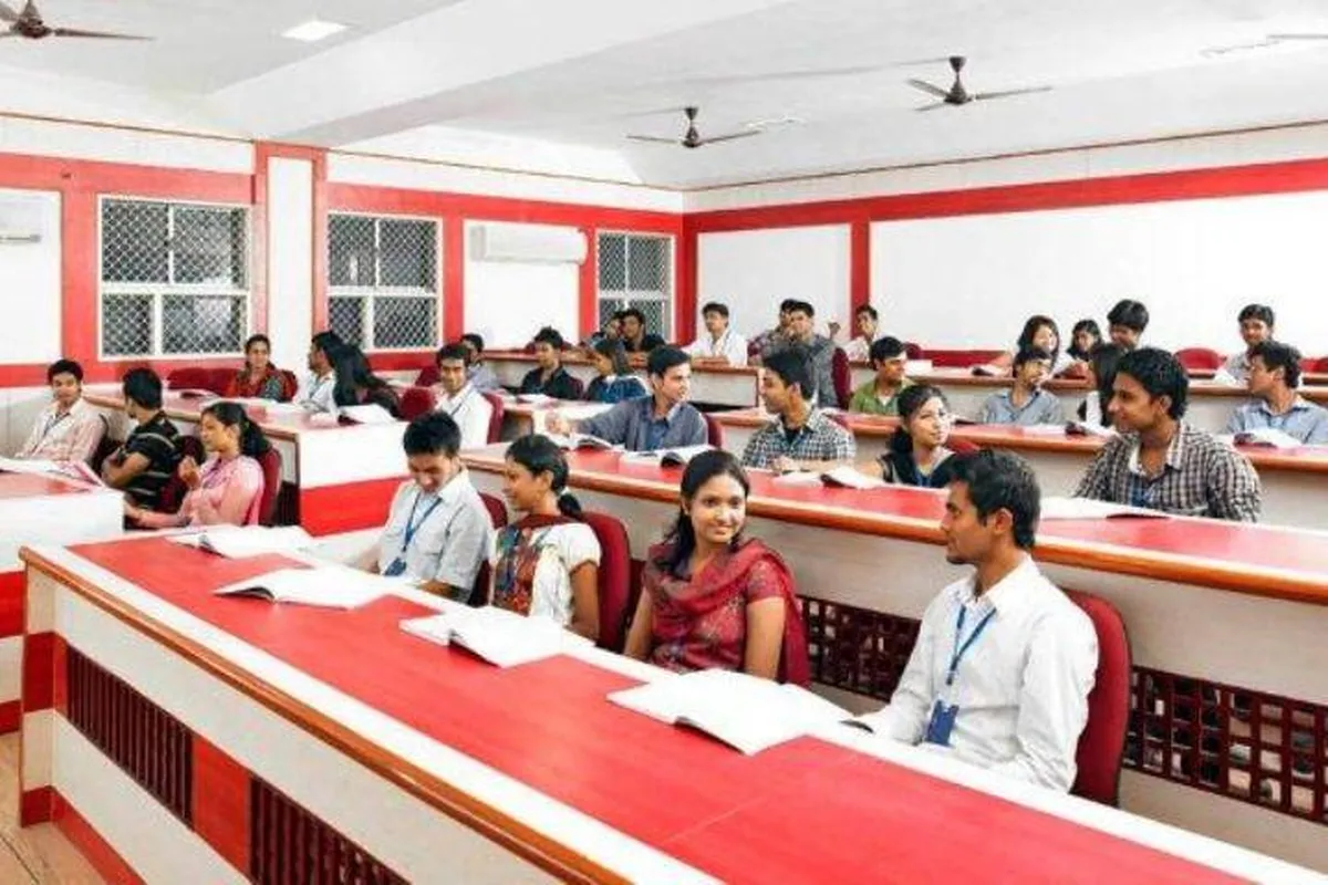 SRM Degree and PG College, Karim Nagar campus - Image 6