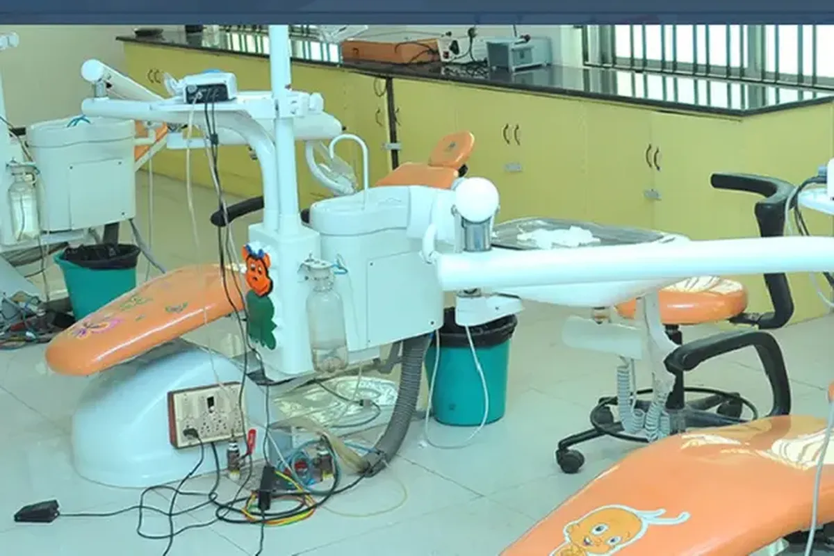 SRM Dental College, Chennai campus - Image 4