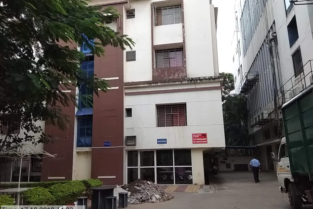 Symbiosis Institute of Operations Management - [SIOM], Nashik campus - Image 3