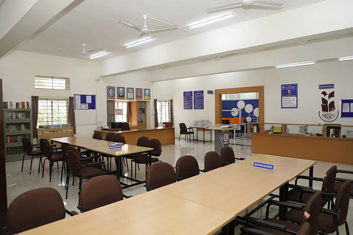 VIT Law School - [VITLS], Chennai campus - Image 5