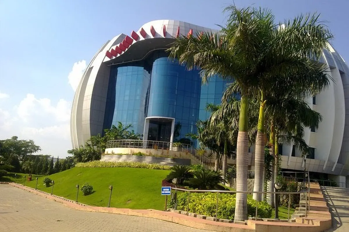VIT University - [VIT], Chennai, ONLINE campus - Image 6